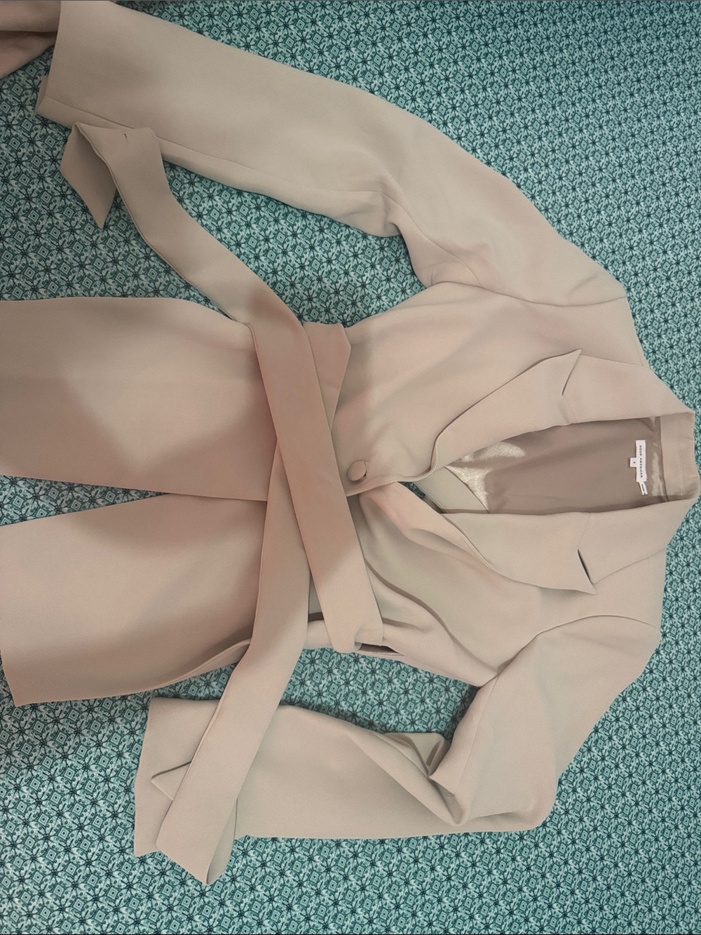 Good American Pale Blush Belted Blazer
